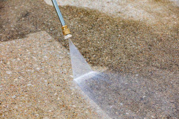 Best Pool Deck Cleaning  in Glens Falls North, NY